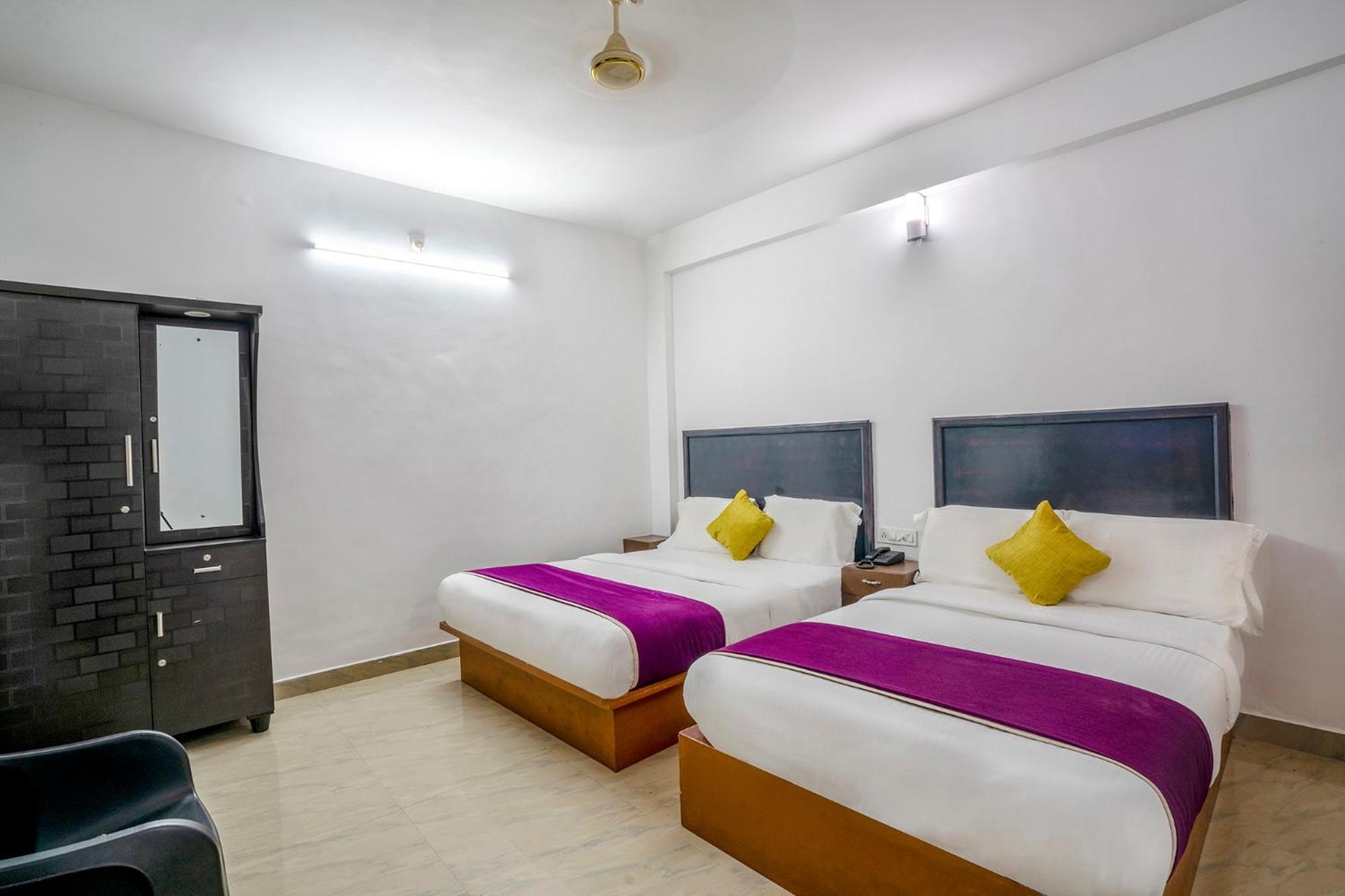 Fabhotel Abrigo Residency Anaviratty Exterior photo