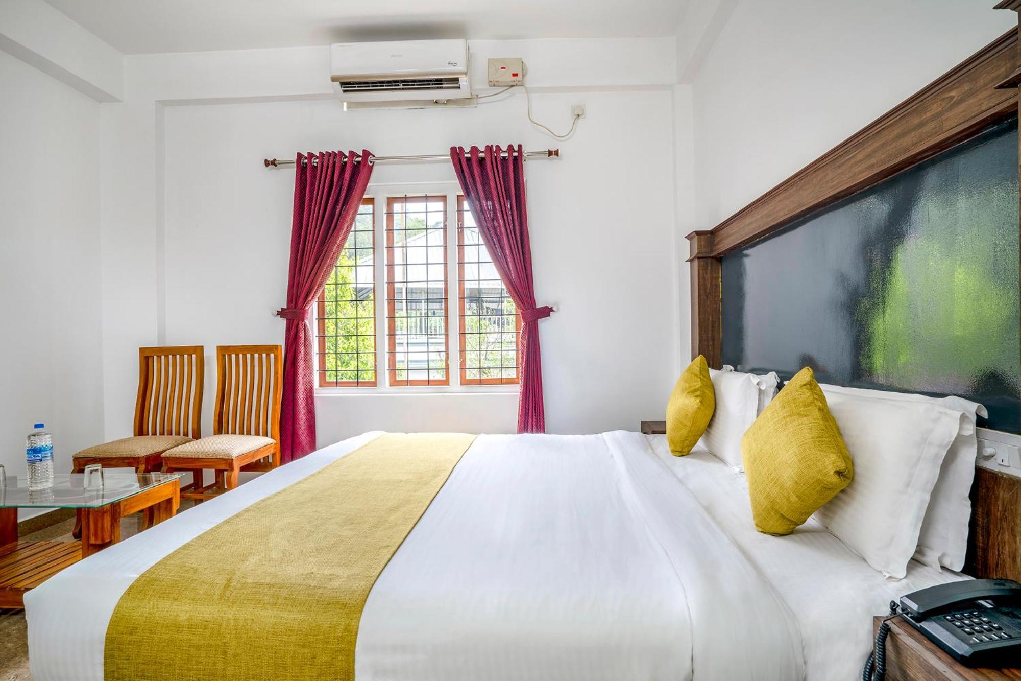 Fabhotel Abrigo Residency Anaviratty Exterior photo