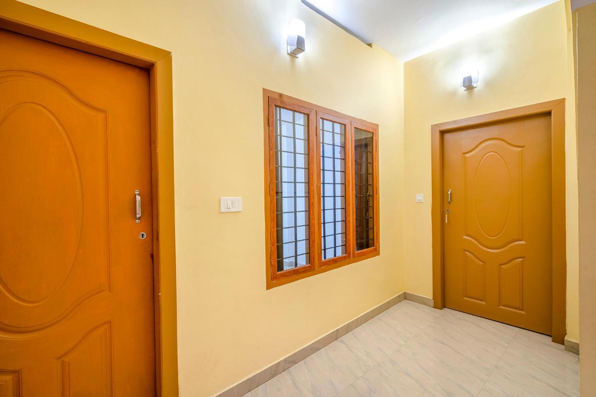 Fabhotel Abrigo Residency Anaviratty Exterior photo