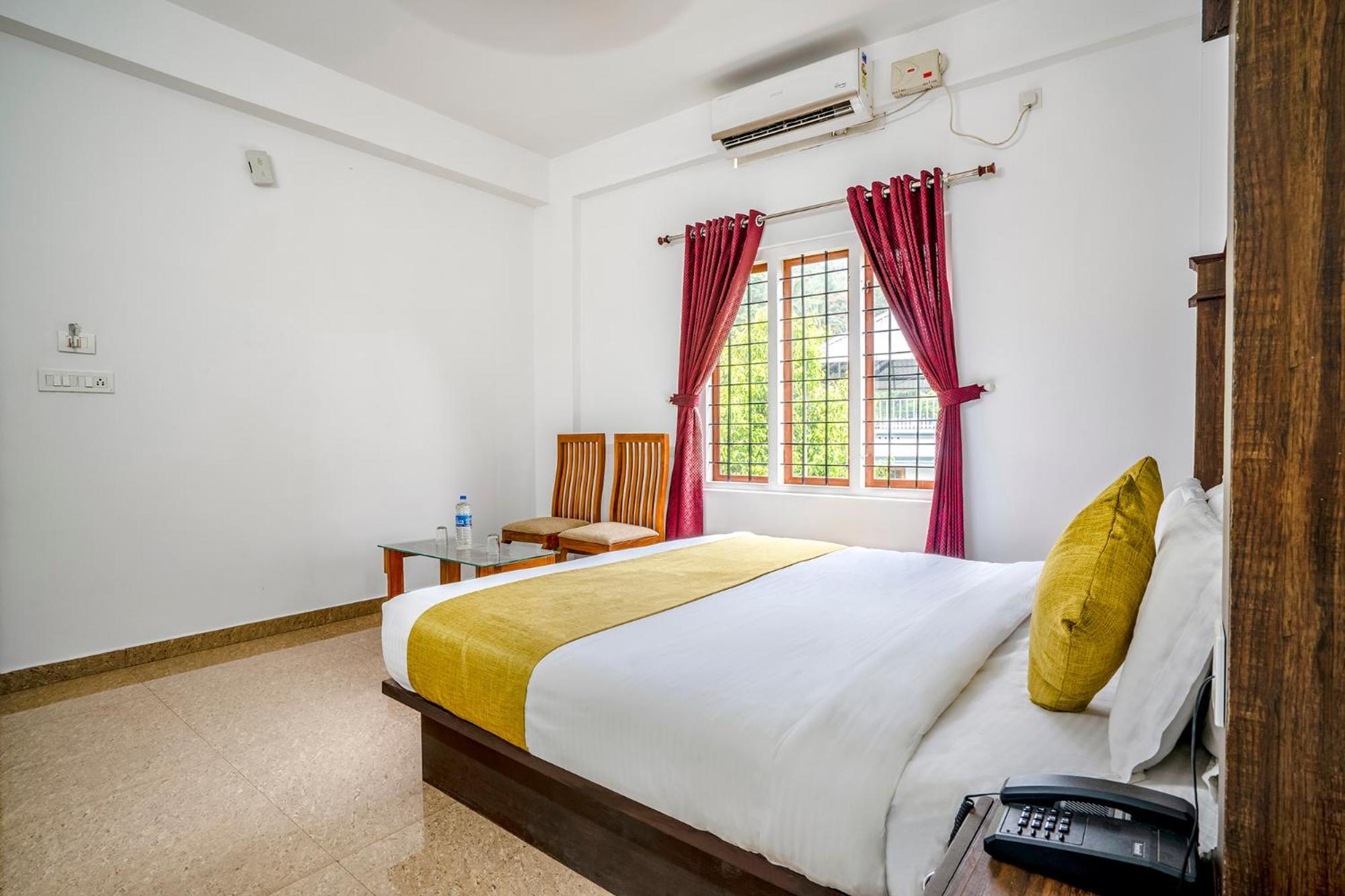 Fabhotel Abrigo Residency Anaviratty Exterior photo